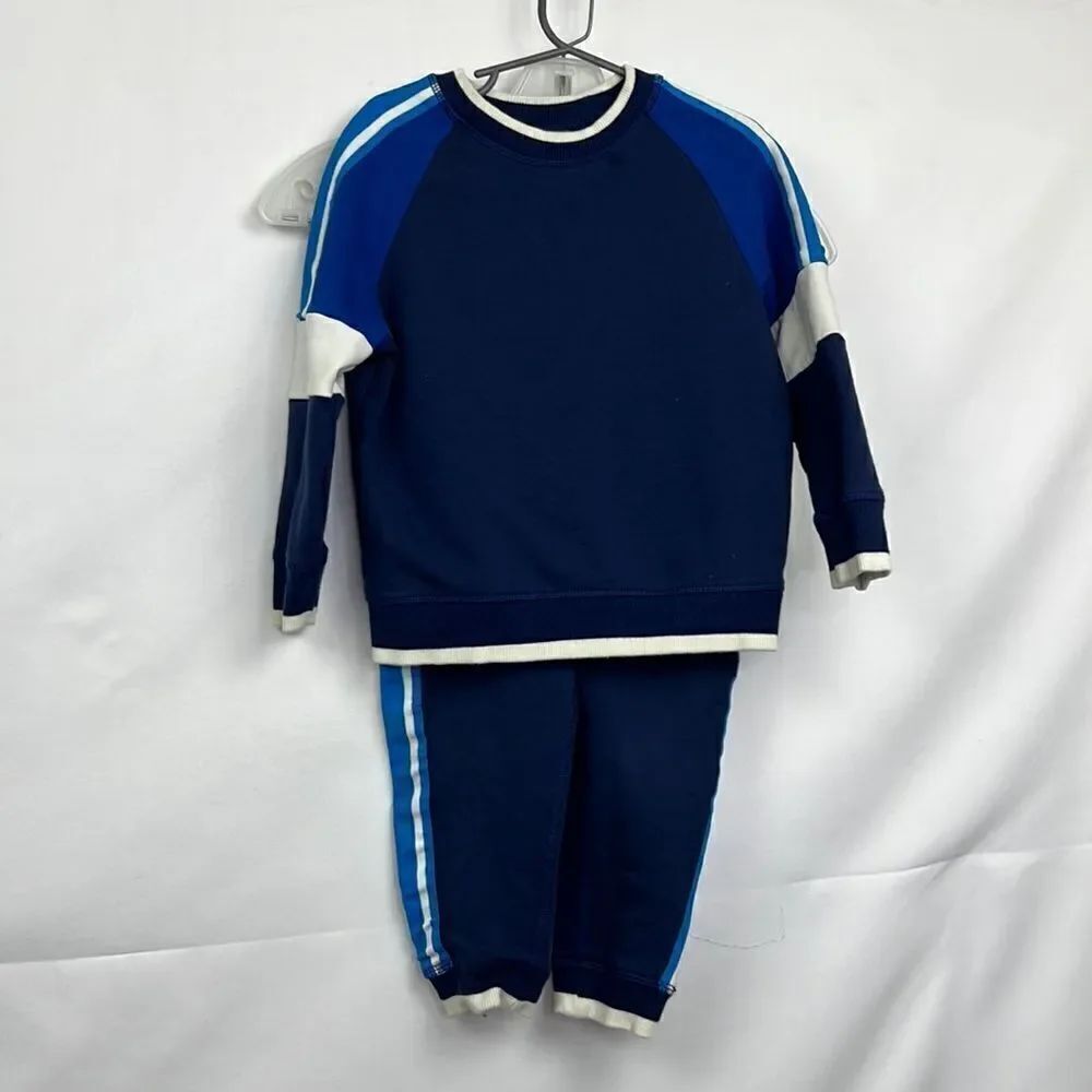 Hanna Andersson Blue 2 Piece crew neck sweatsuit size 4